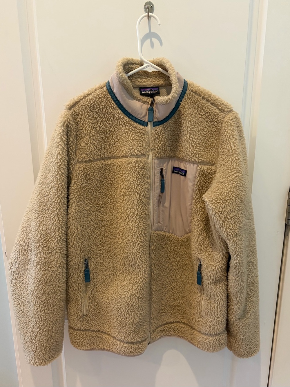 Patagonia Women’s Retro-X Coat - XL - Natural & Blue